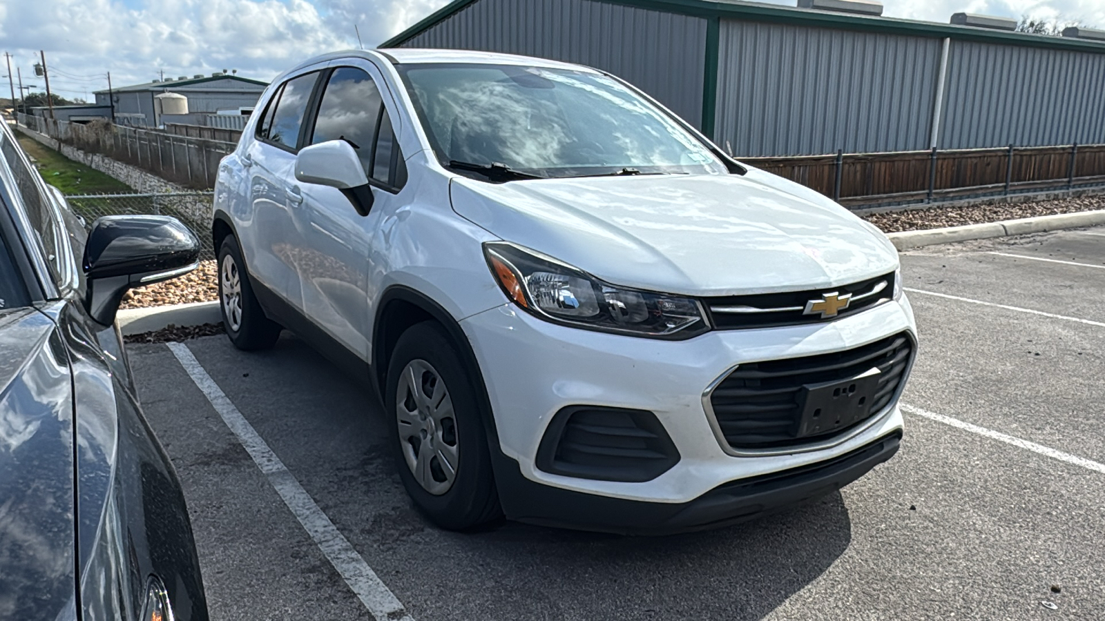 2017 Chevrolet Trax LS 11