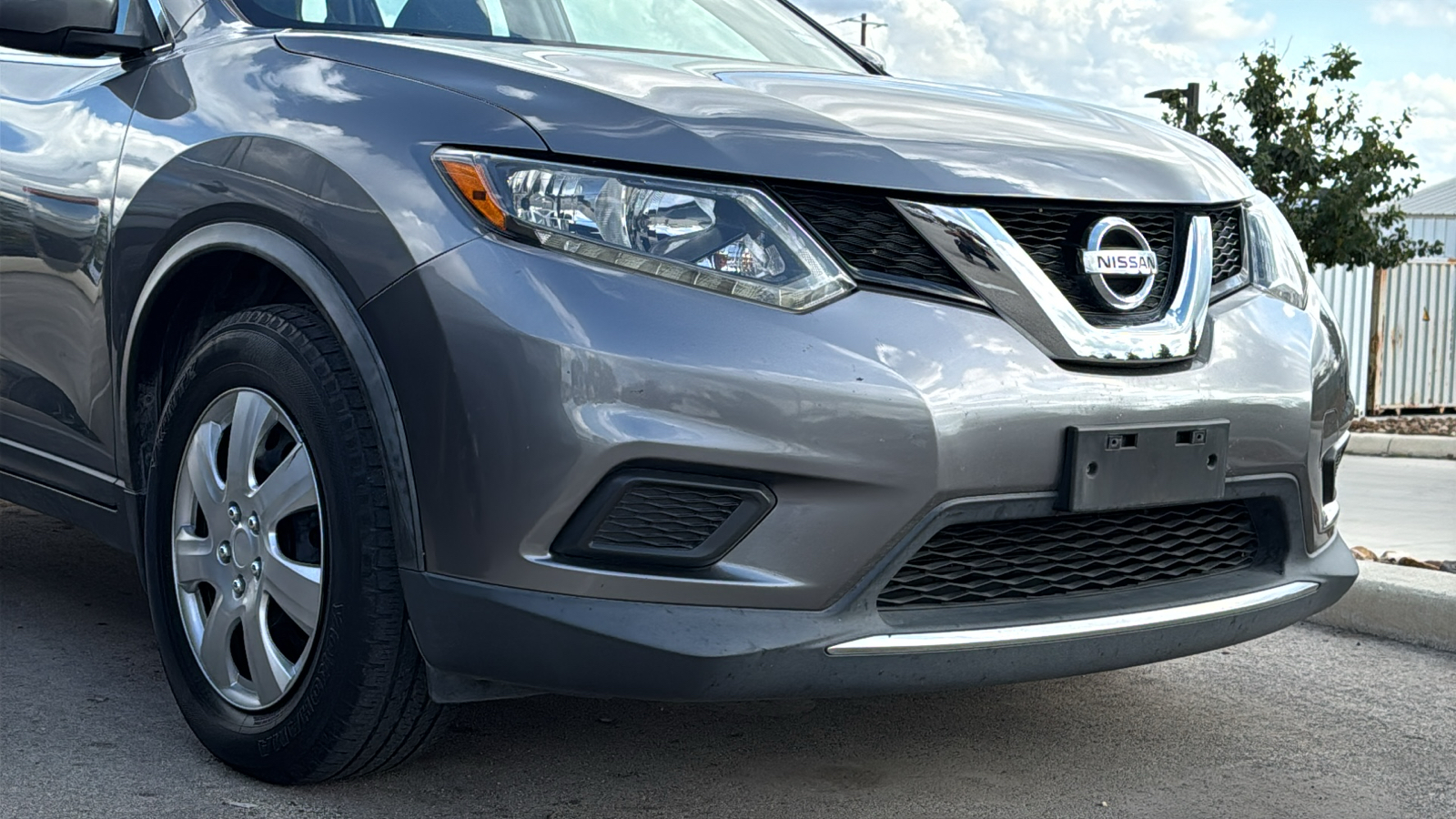 2016 Nissan Rogue S 9