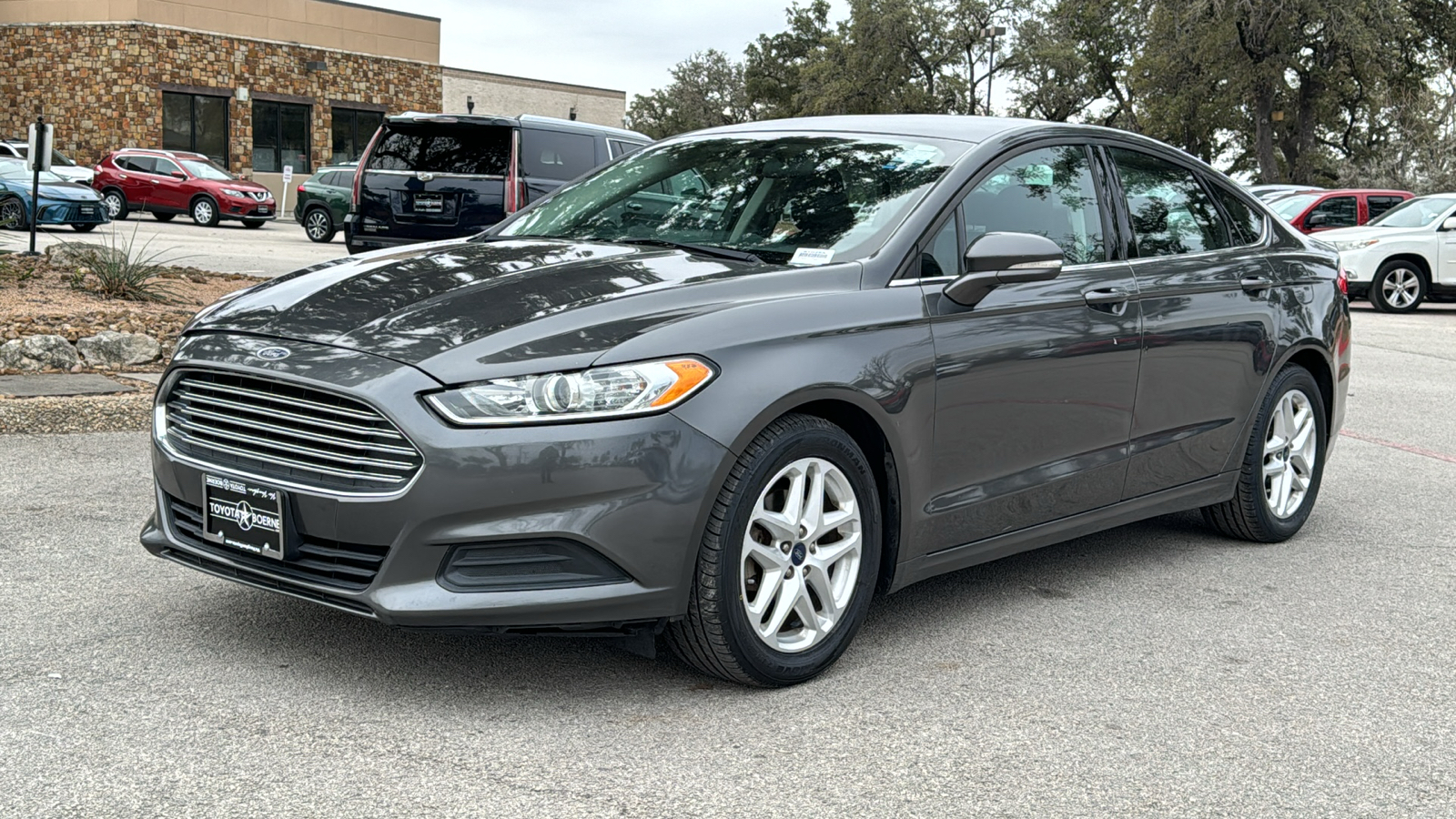 2016 Ford Fusion SE 3