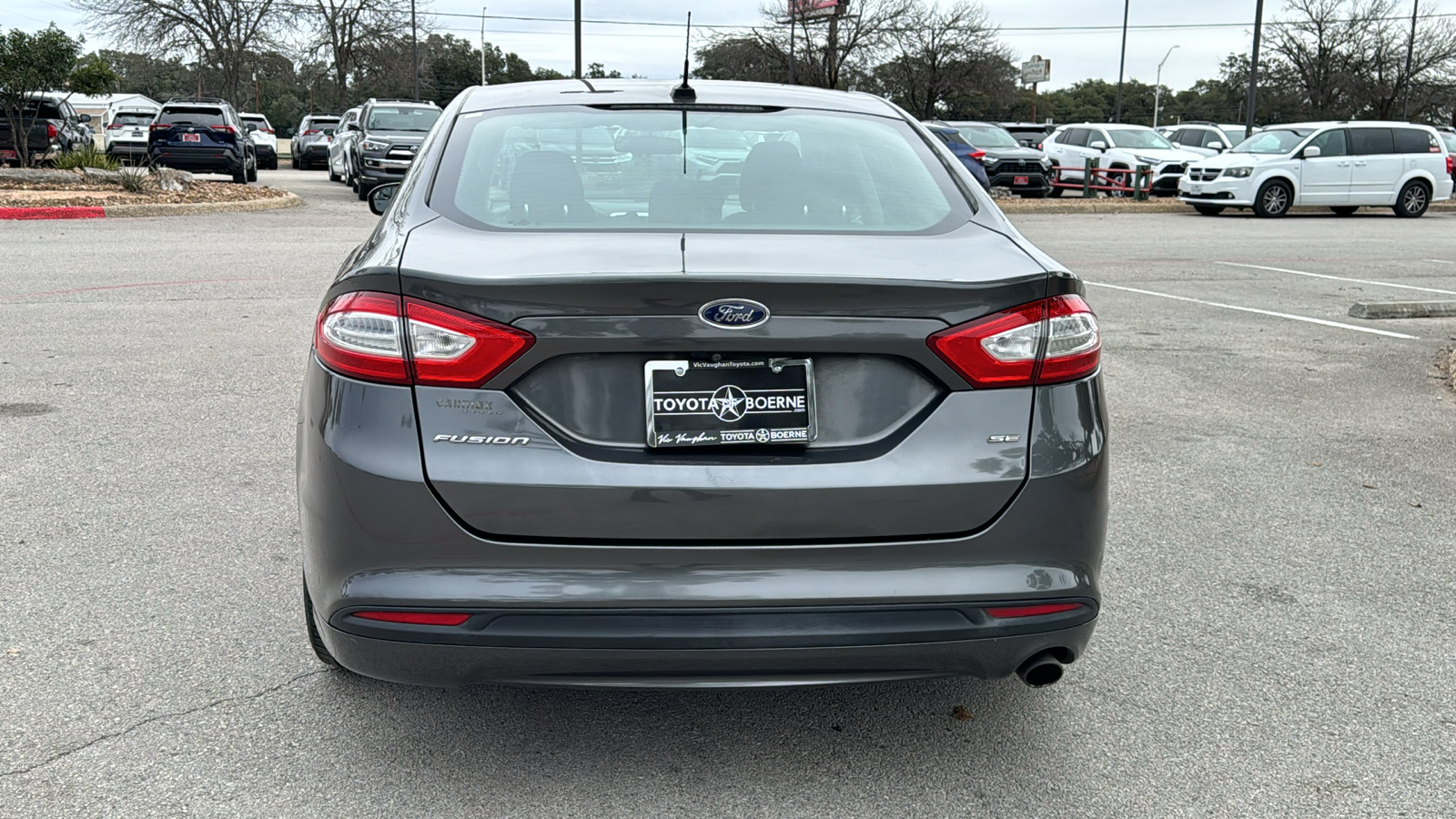 2016 Ford Fusion SE 6