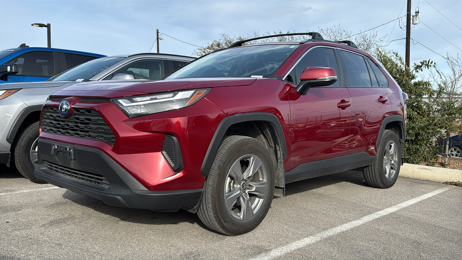 2024 Toyota RAV4 Hybrid XLE 3