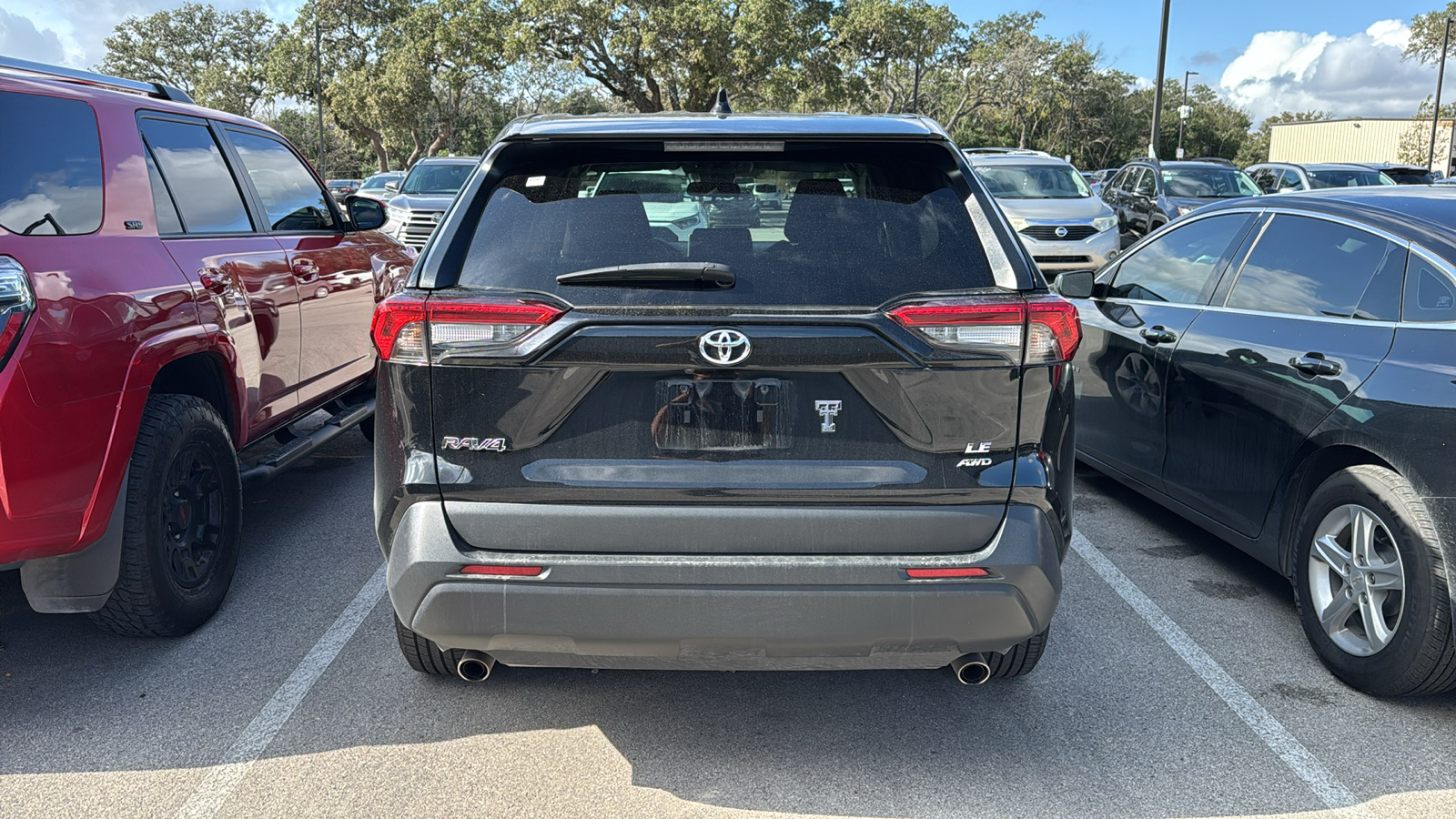 2023 Toyota RAV4 LE 5