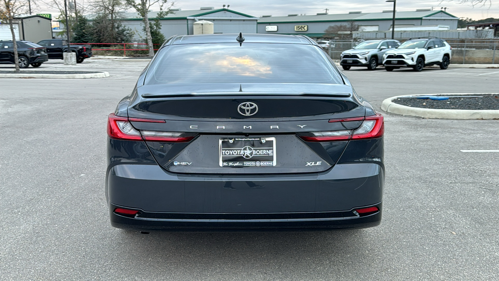 2025 Toyota Camry XLE 6