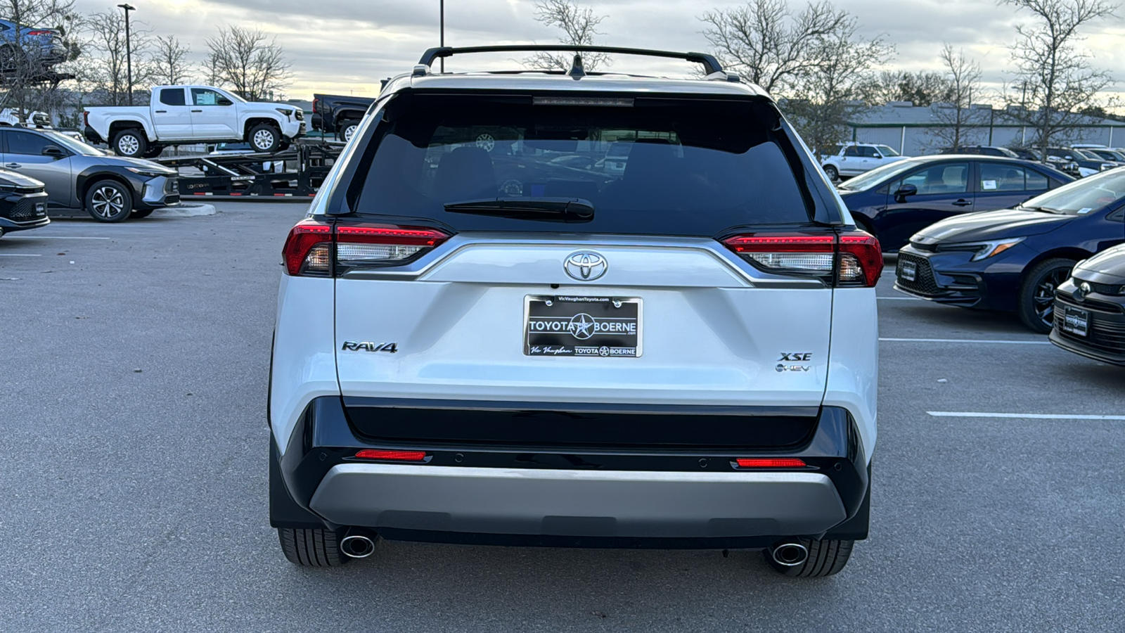 2025 Toyota RAV4 Hybrid XSE 6