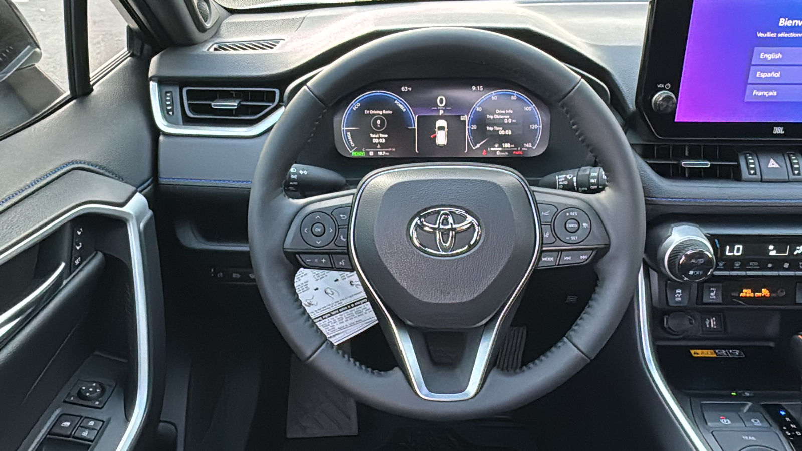 2025 Toyota RAV4 Hybrid XSE 17