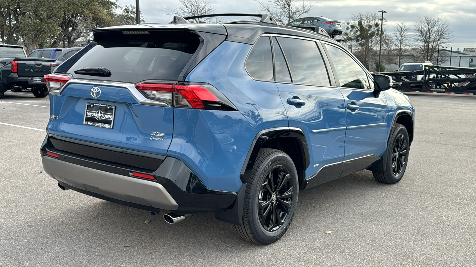 2025 Toyota RAV4 Hybrid XSE 7