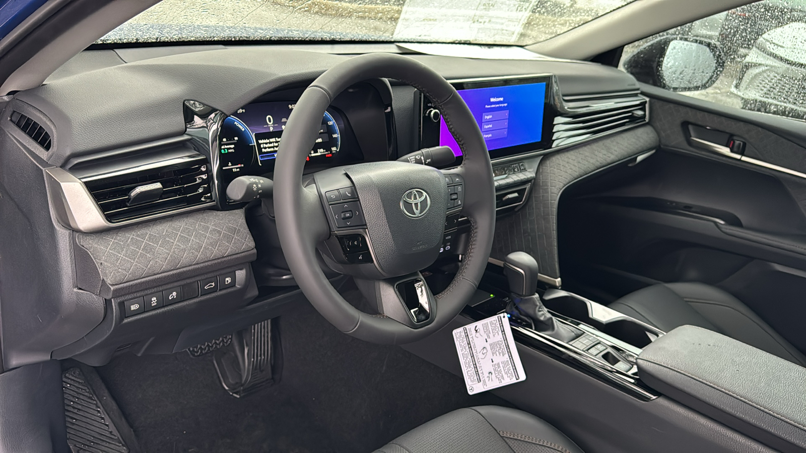 2025 Toyota Camry XLE 12