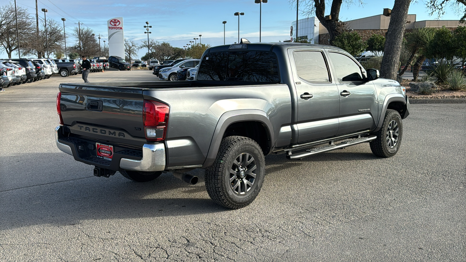 2022 Toyota Tacoma SR5 8