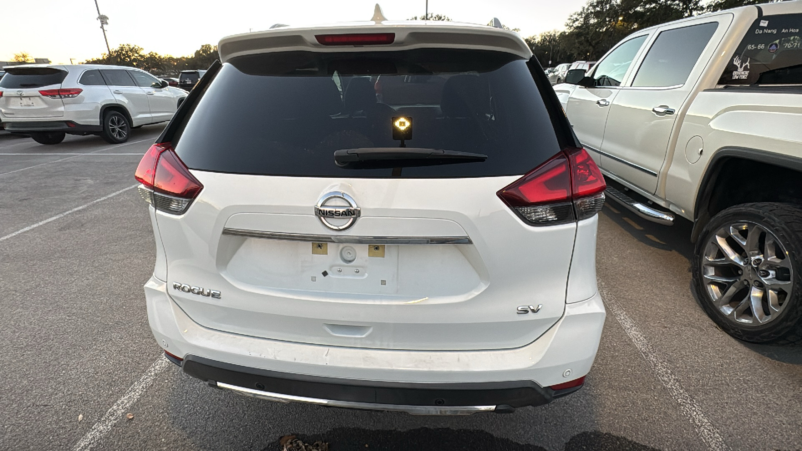 2019 Nissan Rogue SV 5