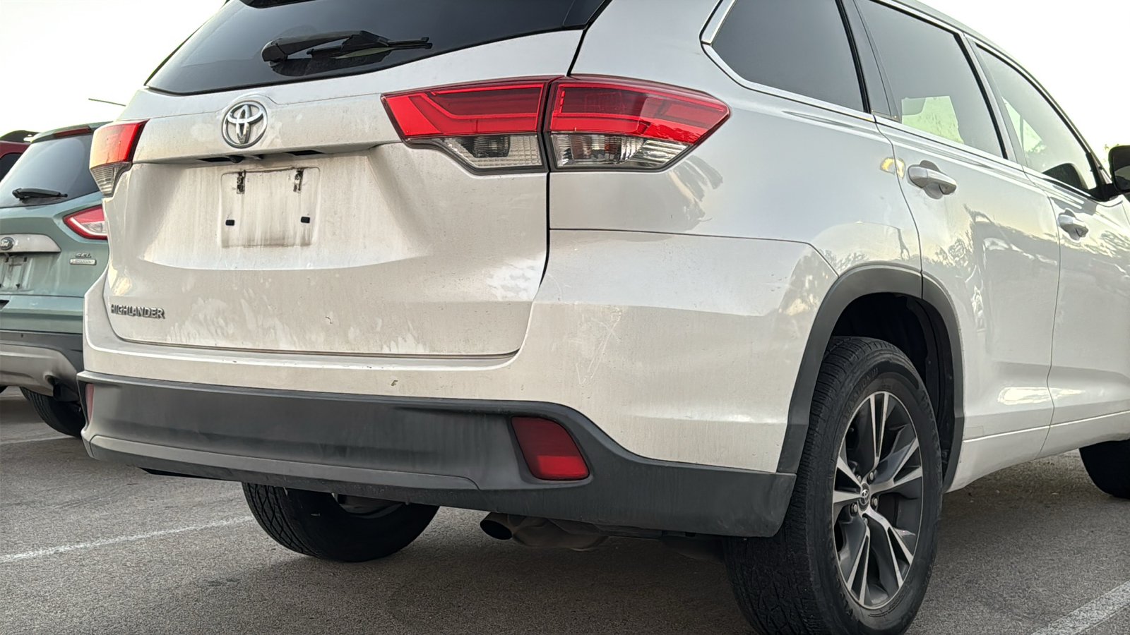 2018 Toyota Highlander LE 8