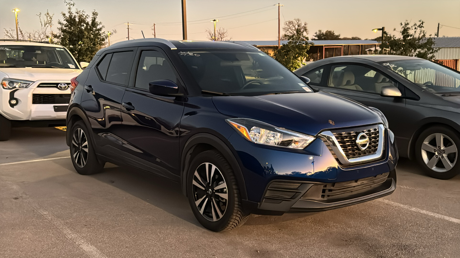 2019 Nissan Kicks SV 11