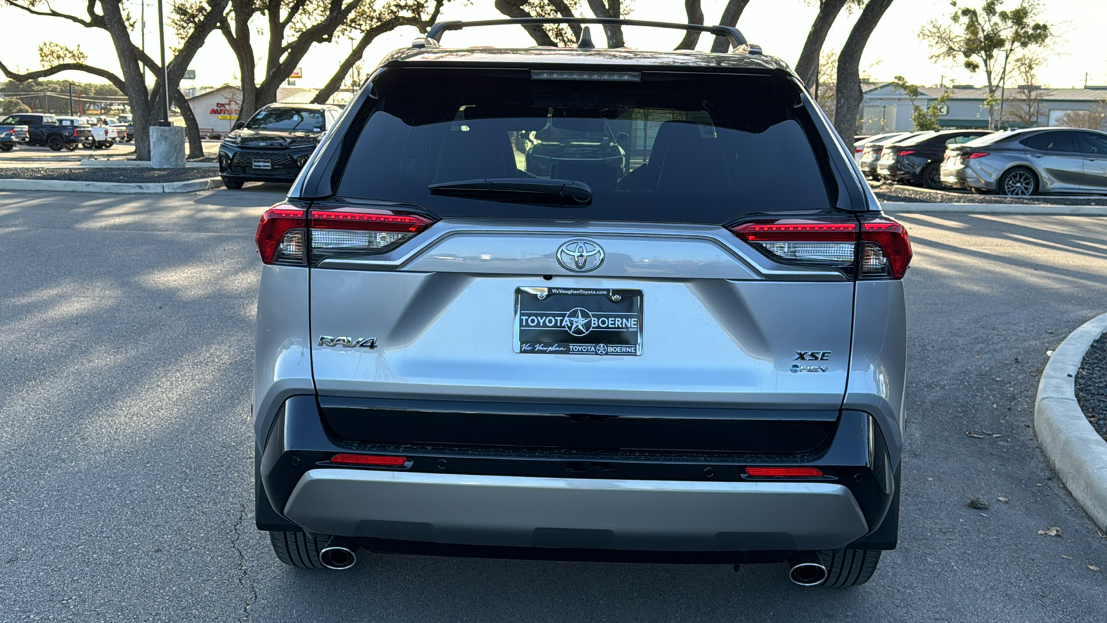 2025 Toyota RAV4 Hybrid XSE 6