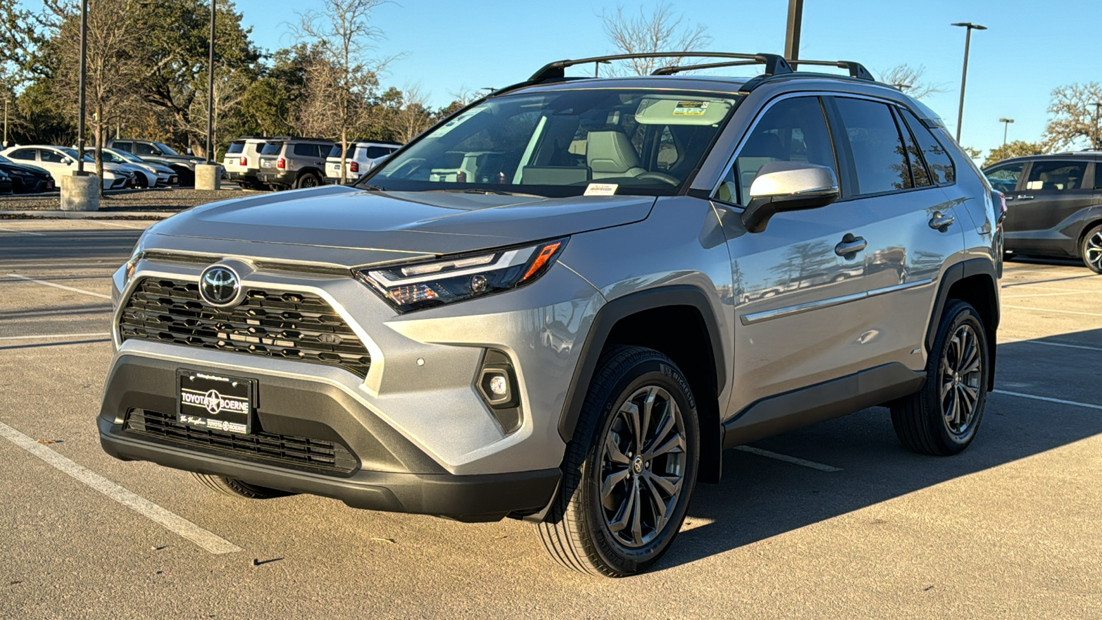 2025 Toyota RAV4 Hybrid XLE Premium 3