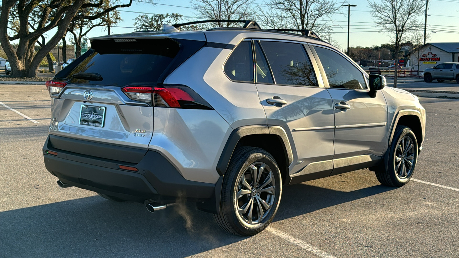 2025 Toyota RAV4 Hybrid XLE Premium 7