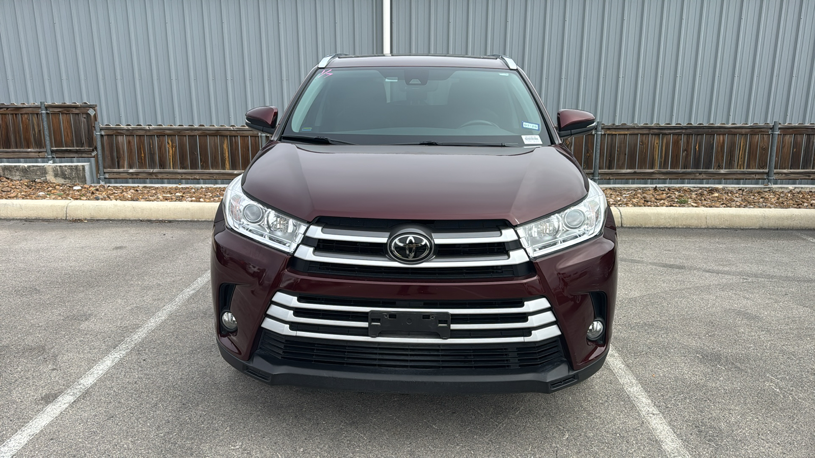 2019 Toyota Highlander XLE 2