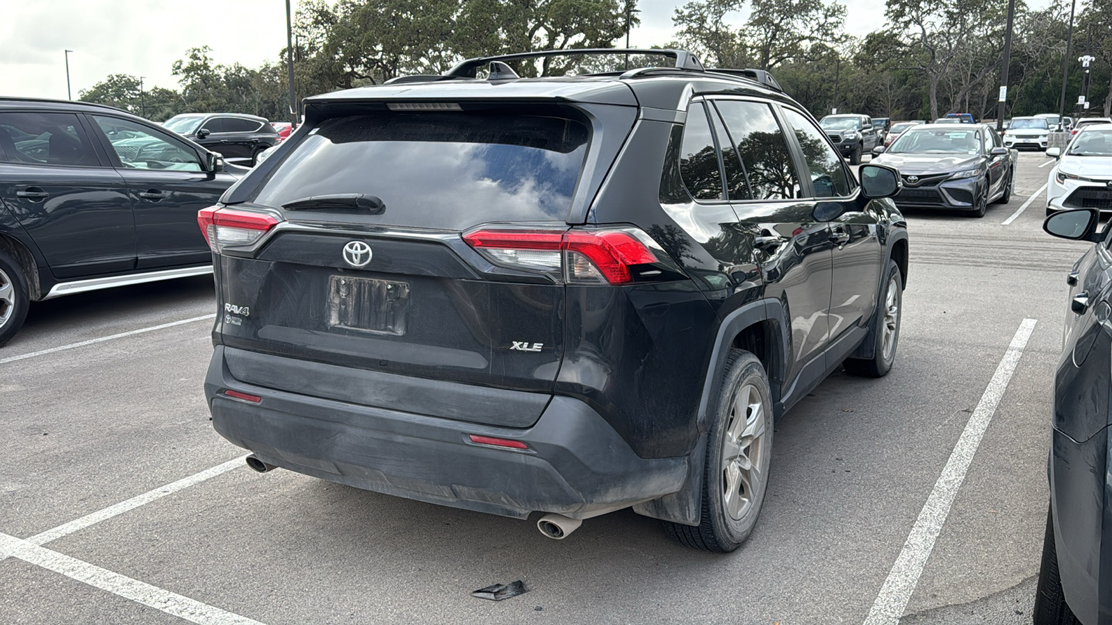 2021 Toyota RAV4 XLE 6