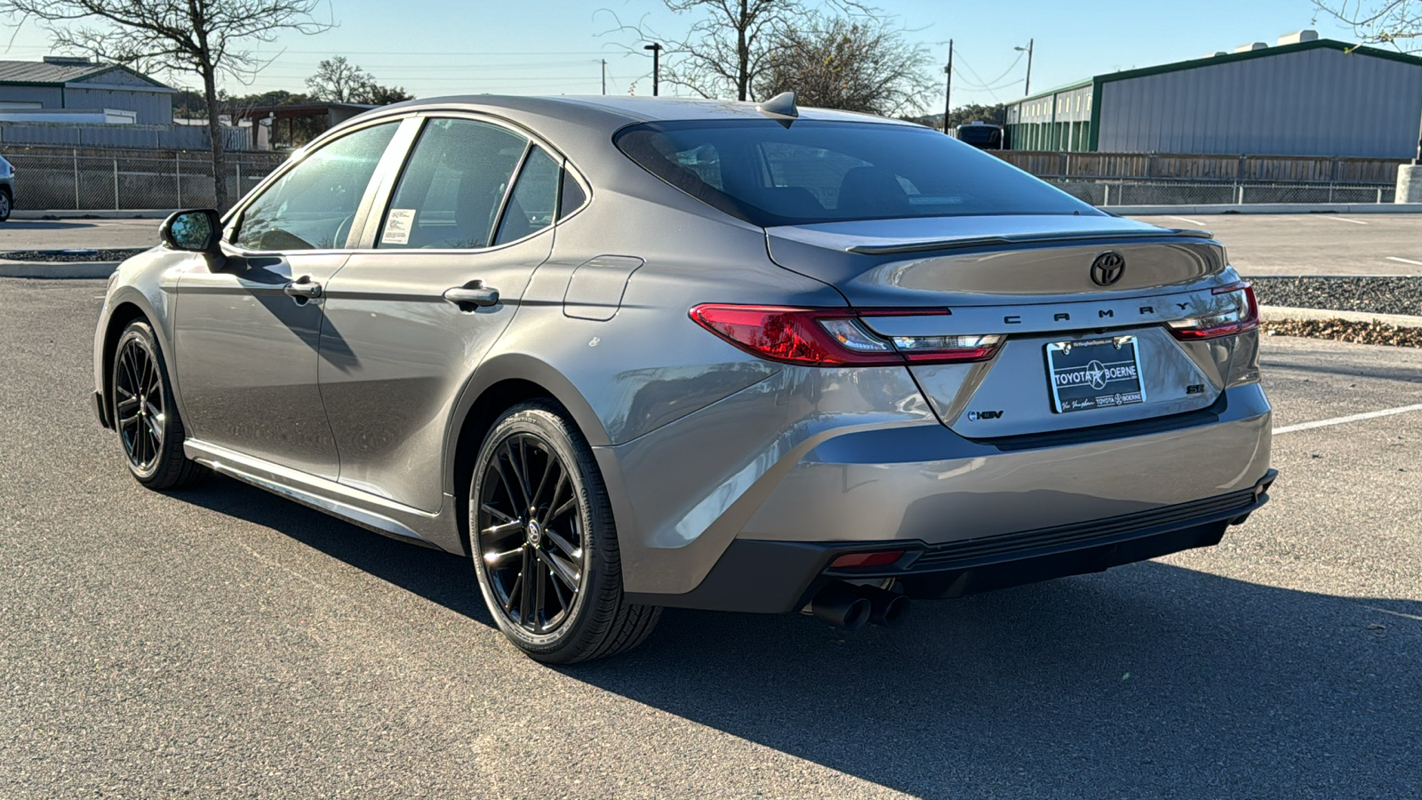 2025 Toyota Camry SE 5