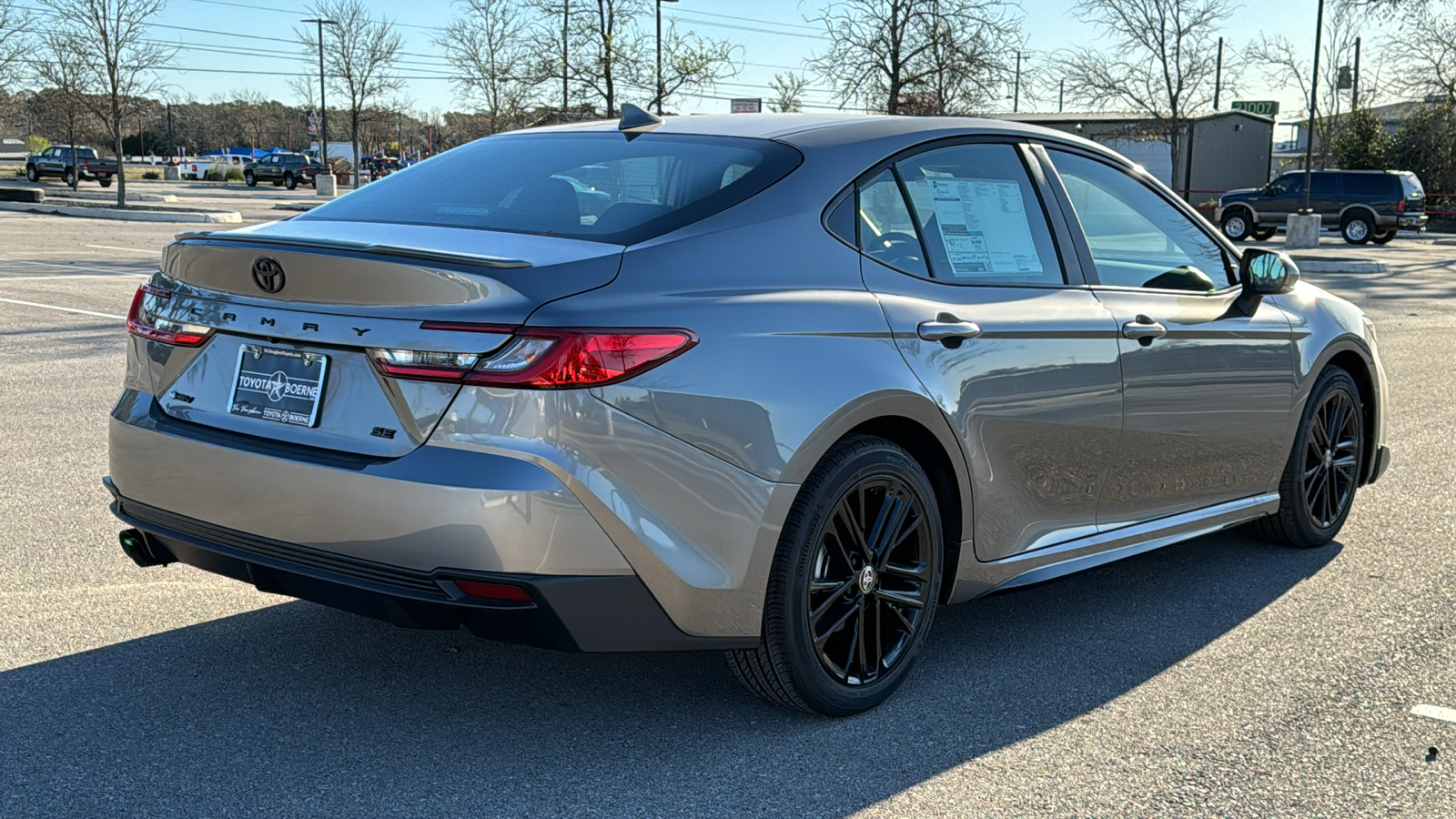 2025 Toyota Camry SE 7