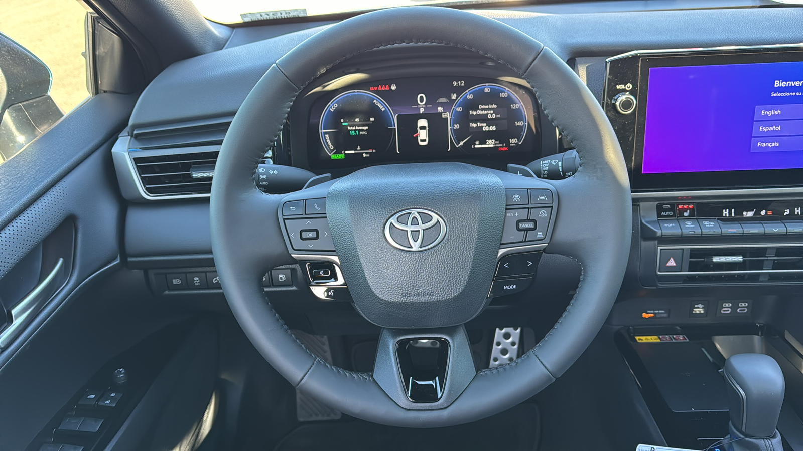 2025 Toyota Camry XSE 17