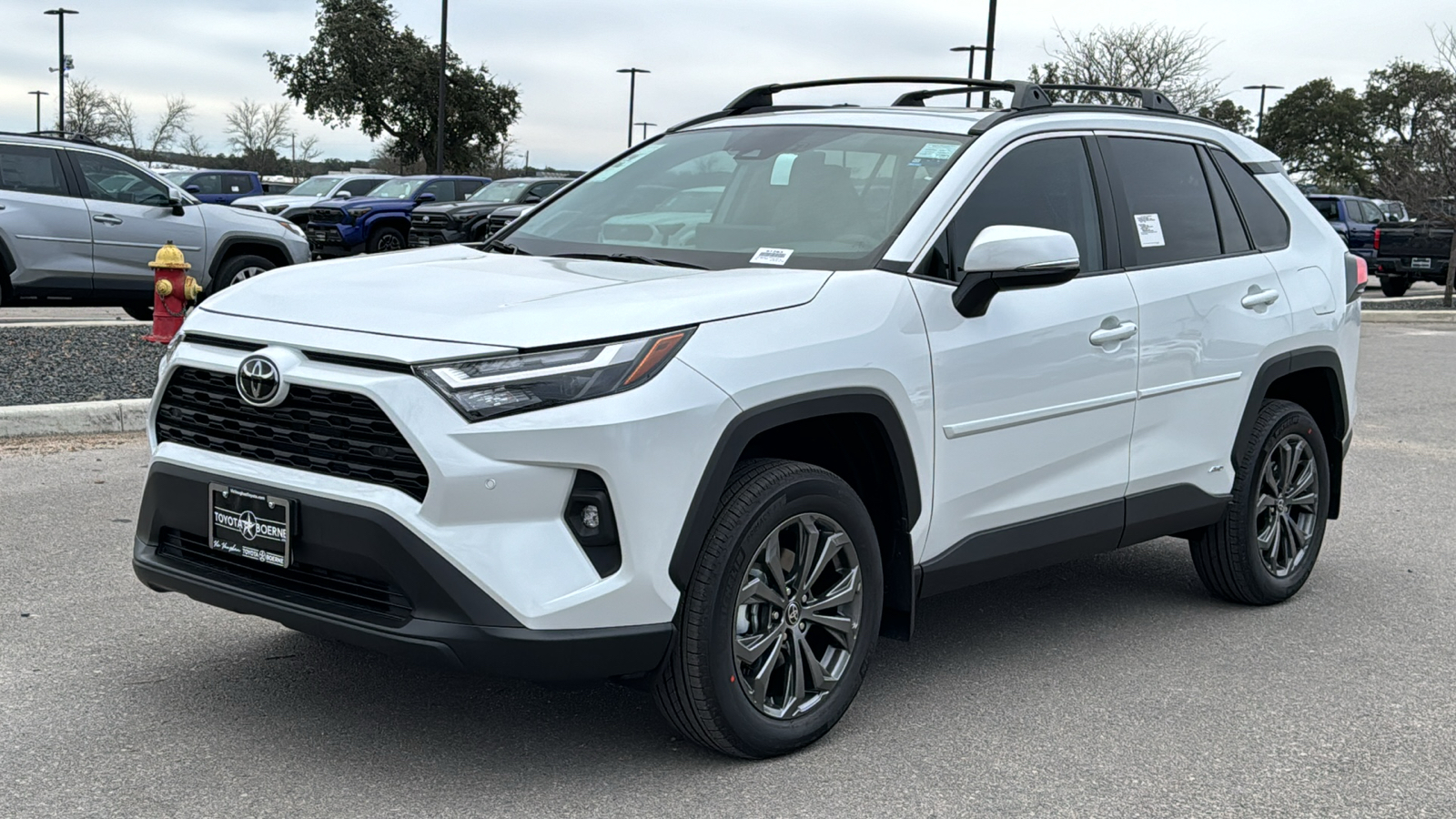 2025 Toyota RAV4 Hybrid XLE Premium 3