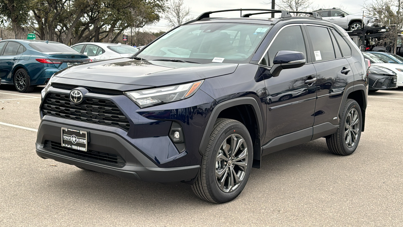 2025 Toyota RAV4 Hybrid XLE Premium 3