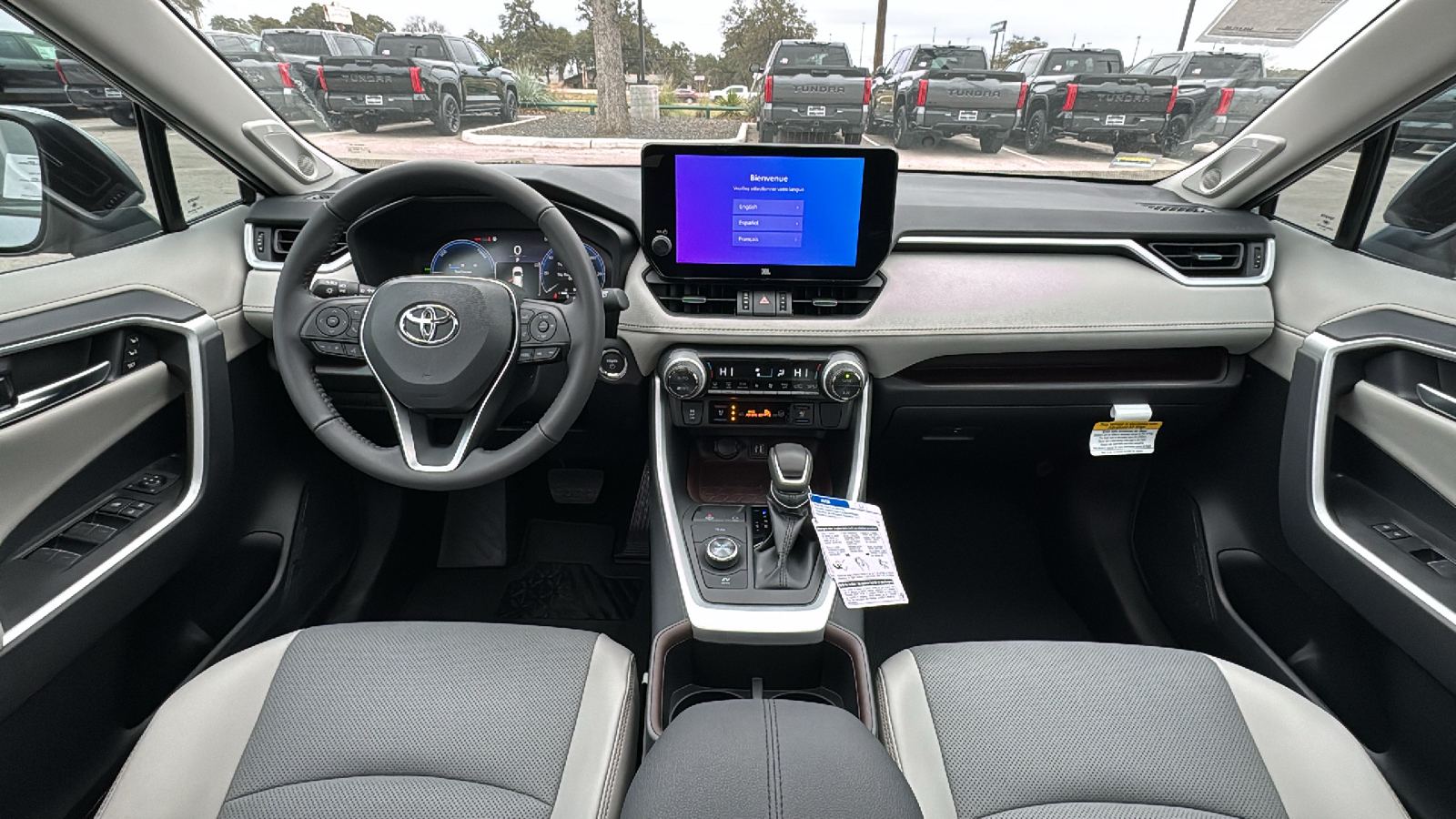 2025 Toyota RAV4 Hybrid Limited 16