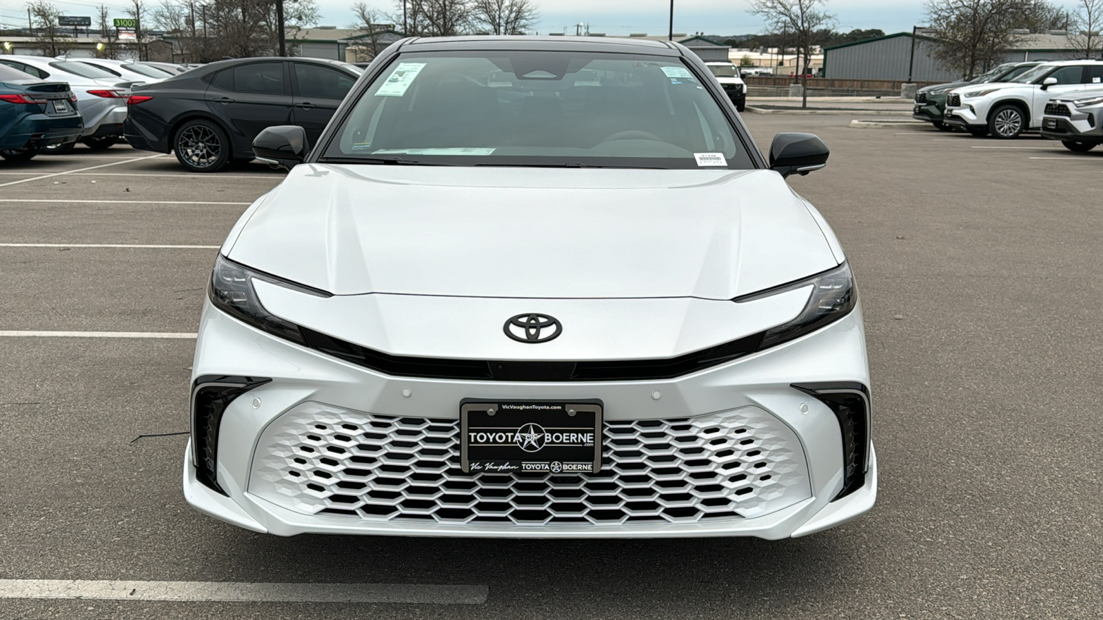 2025 Toyota Camry XSE 2