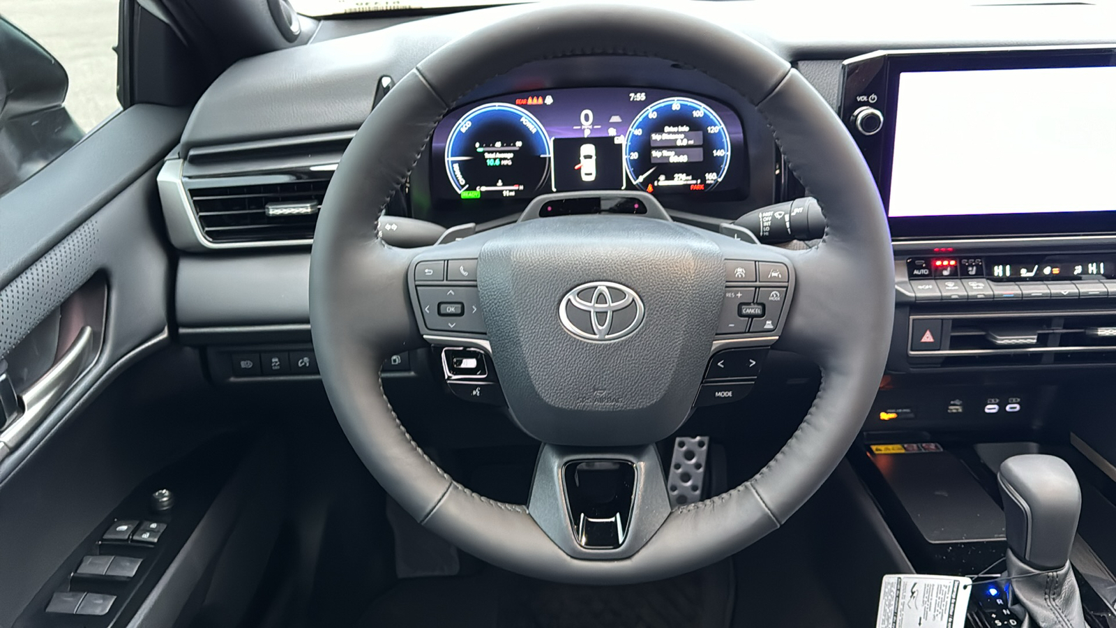 2025 Toyota Camry XSE 17