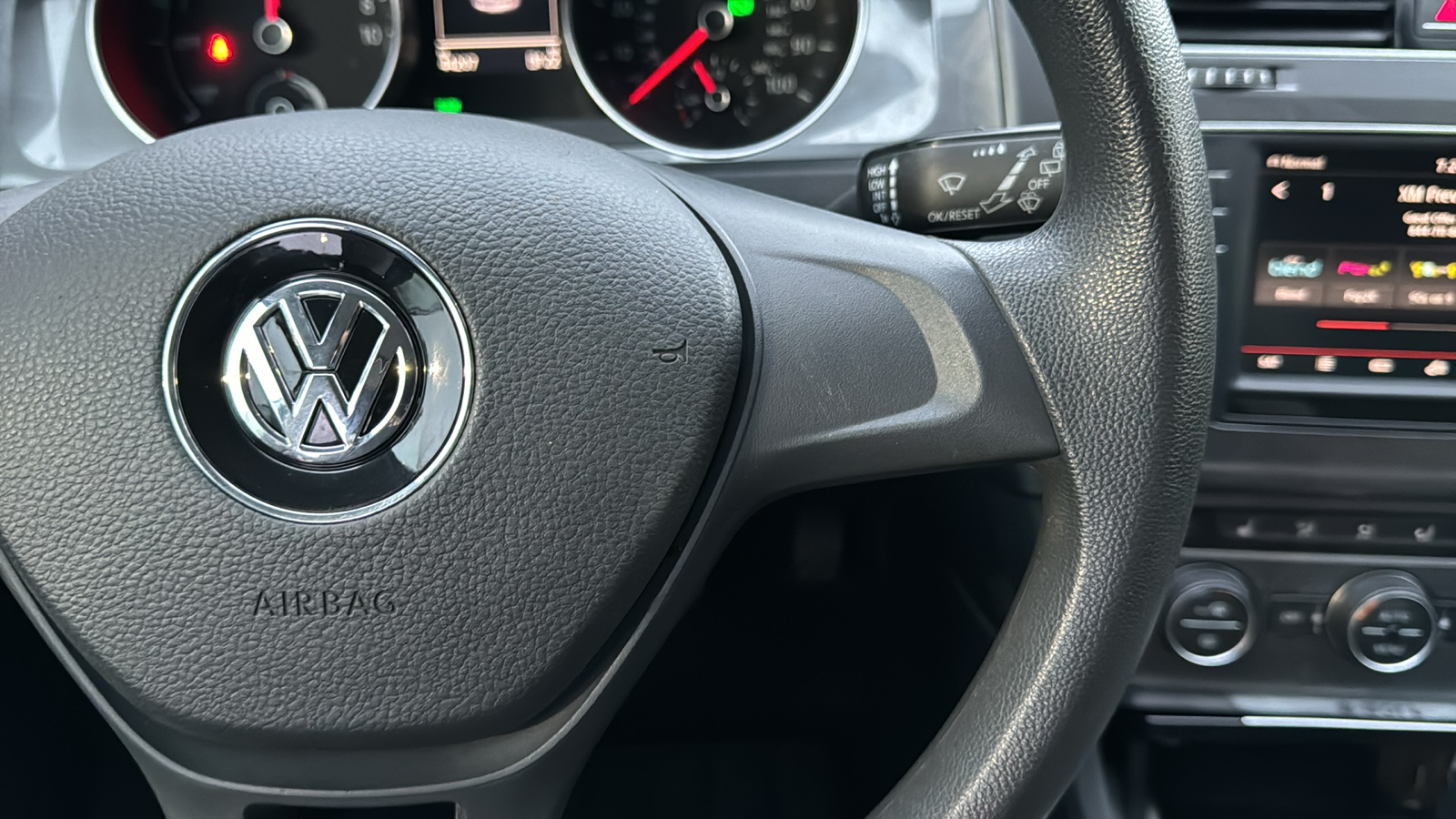 2016 Volkswagen e-Golf SE 30