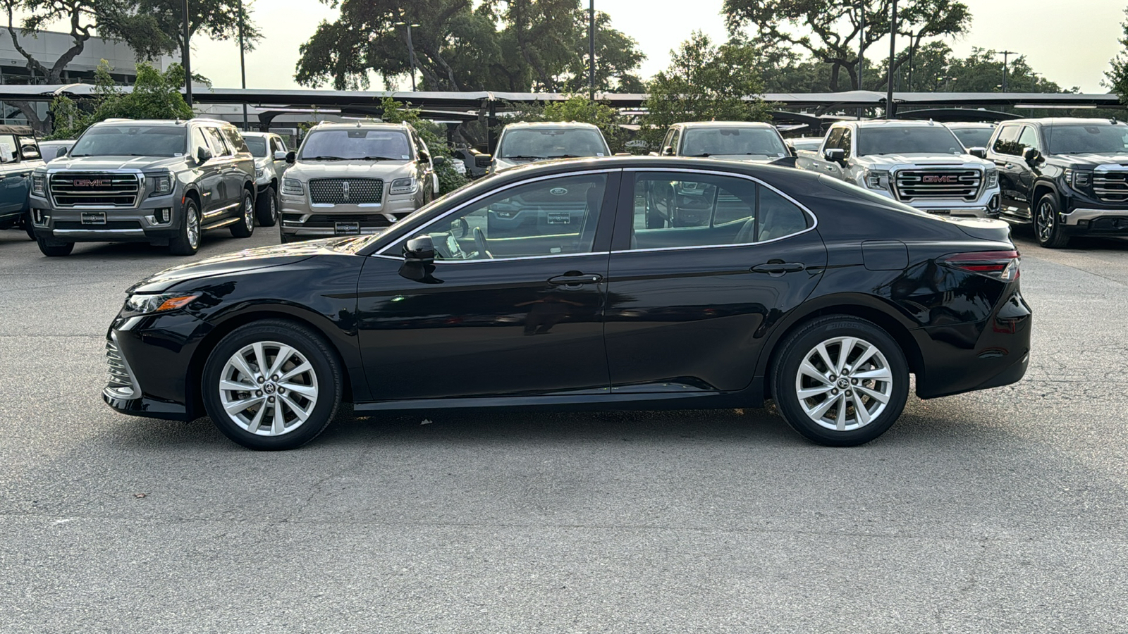 2023 Toyota Camry LE 5
