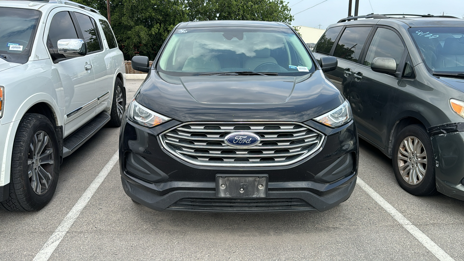 2019 Ford Edge SE 2