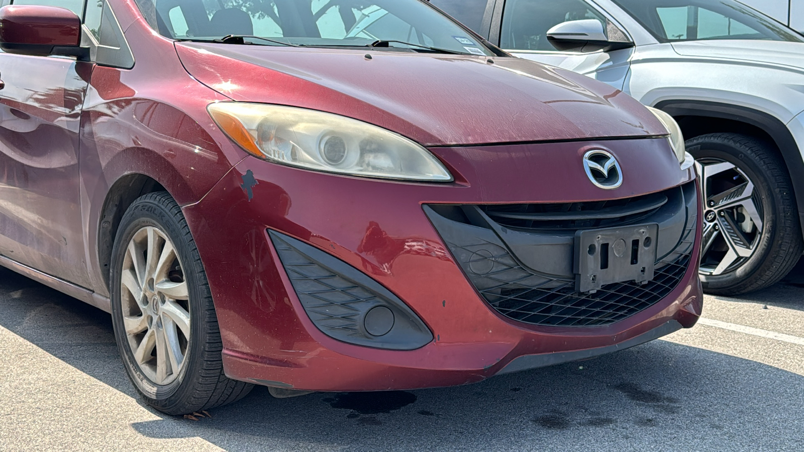 2012 Mazda Mazda5 Sport 9
