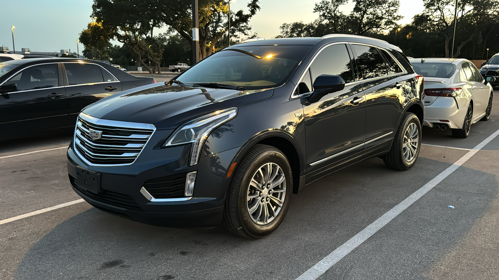2019 Cadillac XT5 Luxury 3