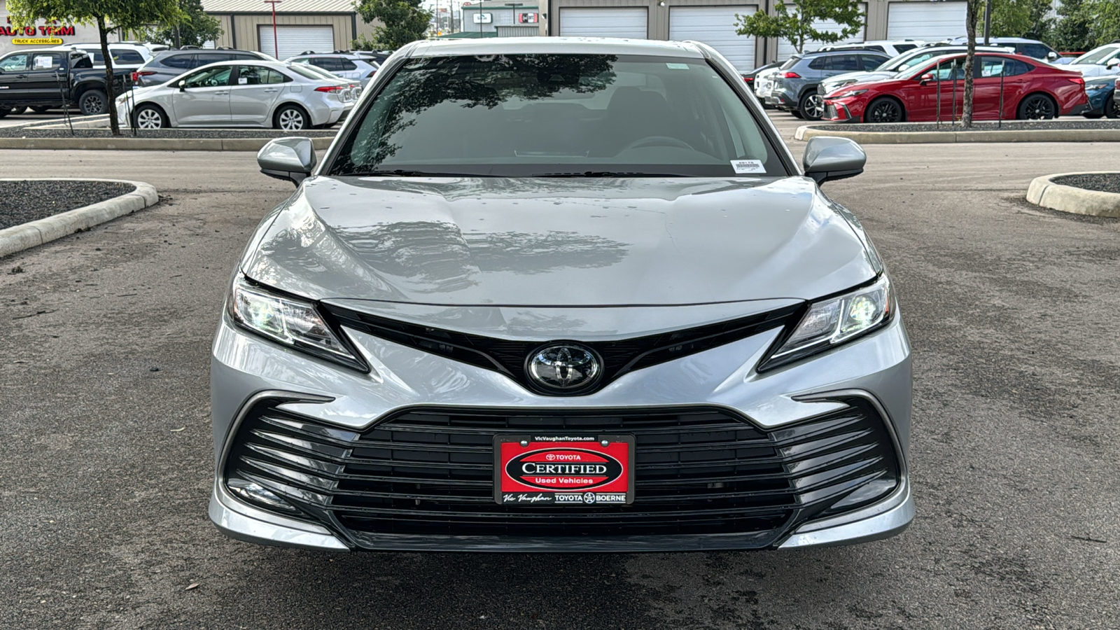 2023 Toyota Camry LE 2