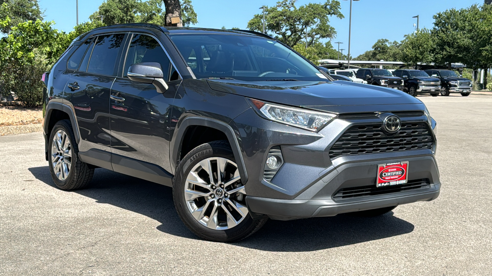 2019 Toyota RAV4 XLE Premium 36