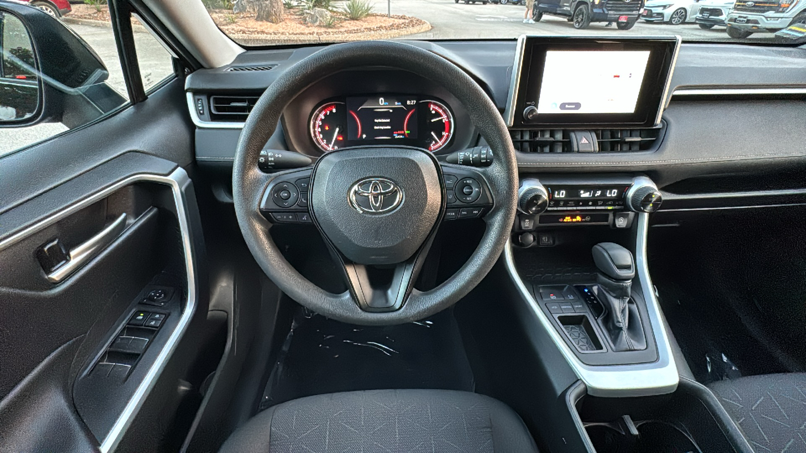 2023 Toyota RAV4 XLE 19