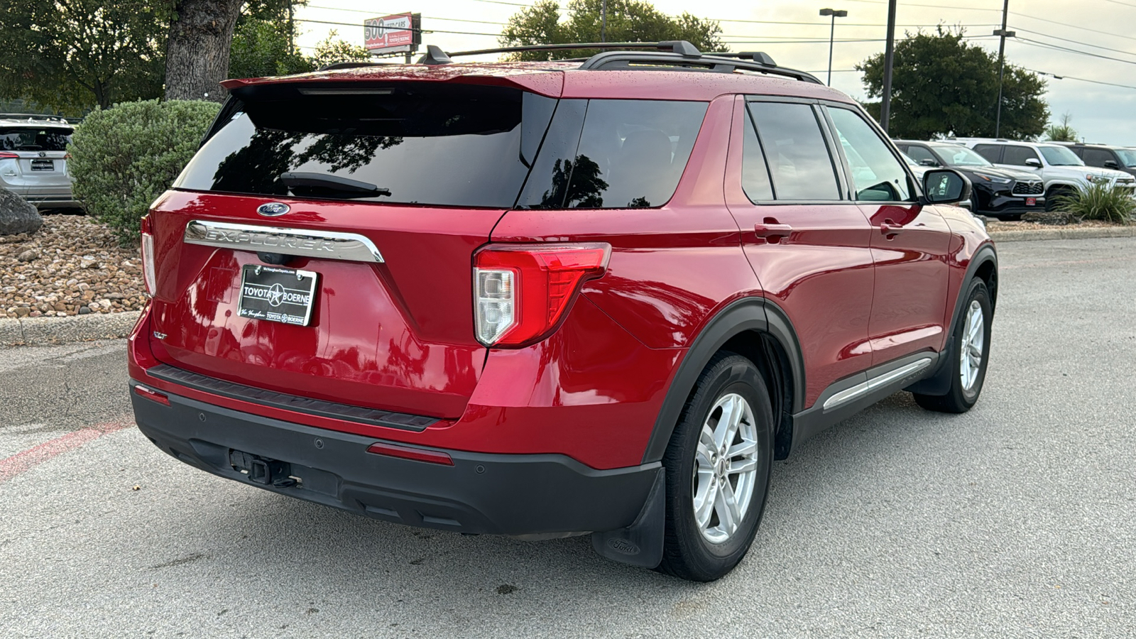 2021 Ford Explorer XLT 7