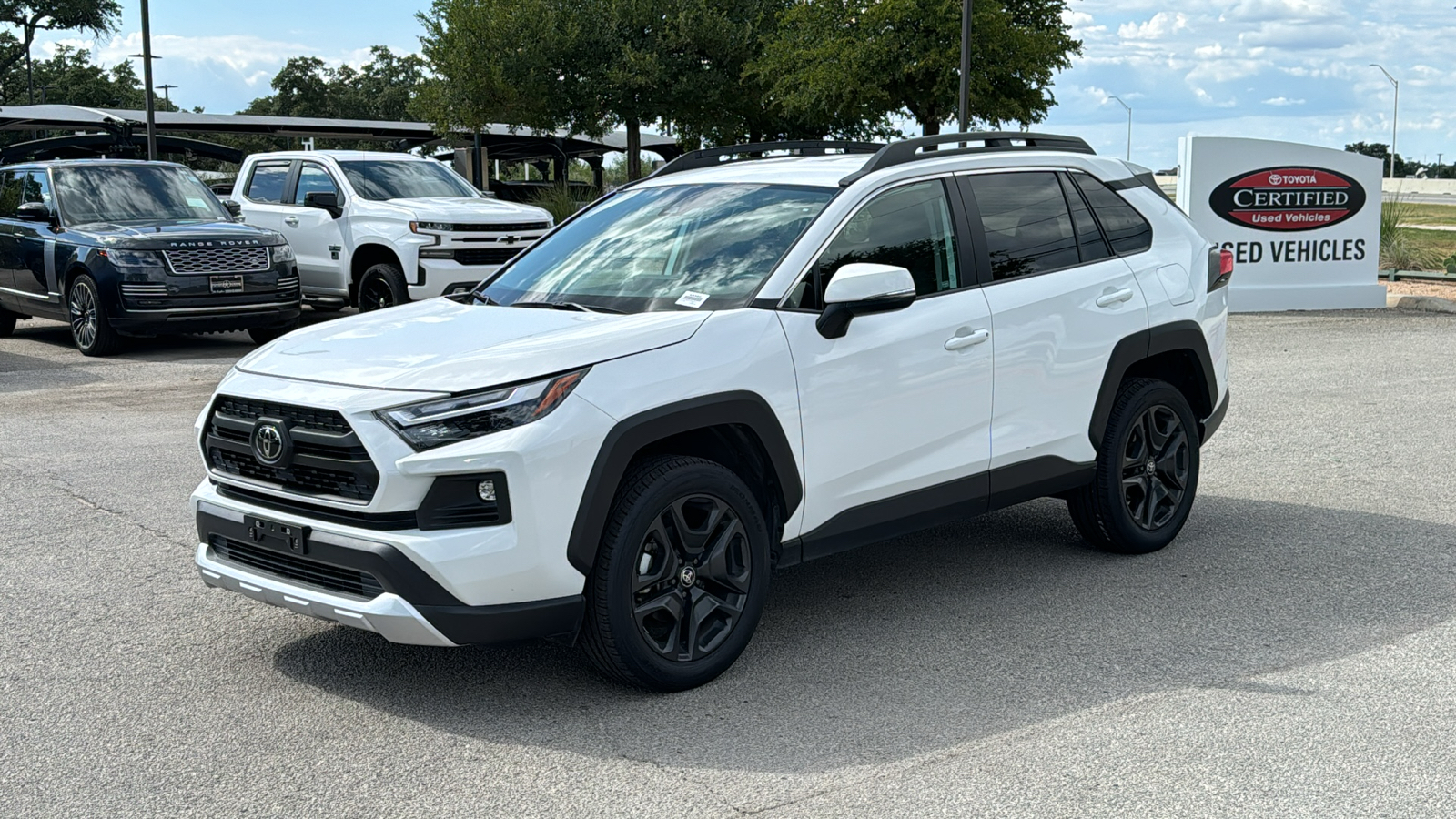 2022 Toyota RAV4 Adventure 3