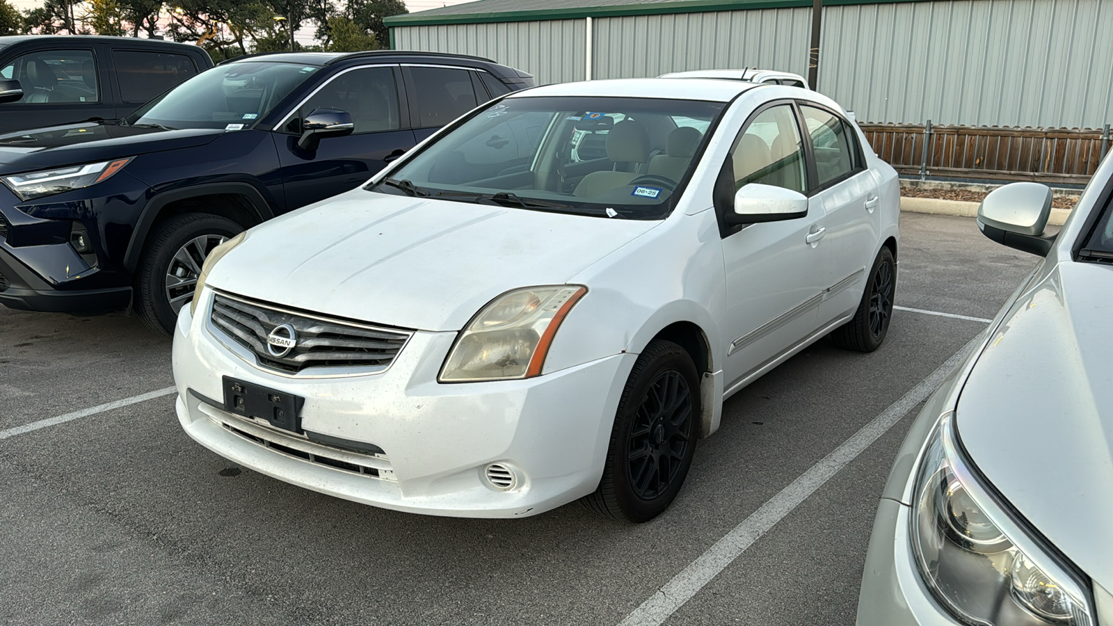 2011 Nissan Sentra 2.0 S 3