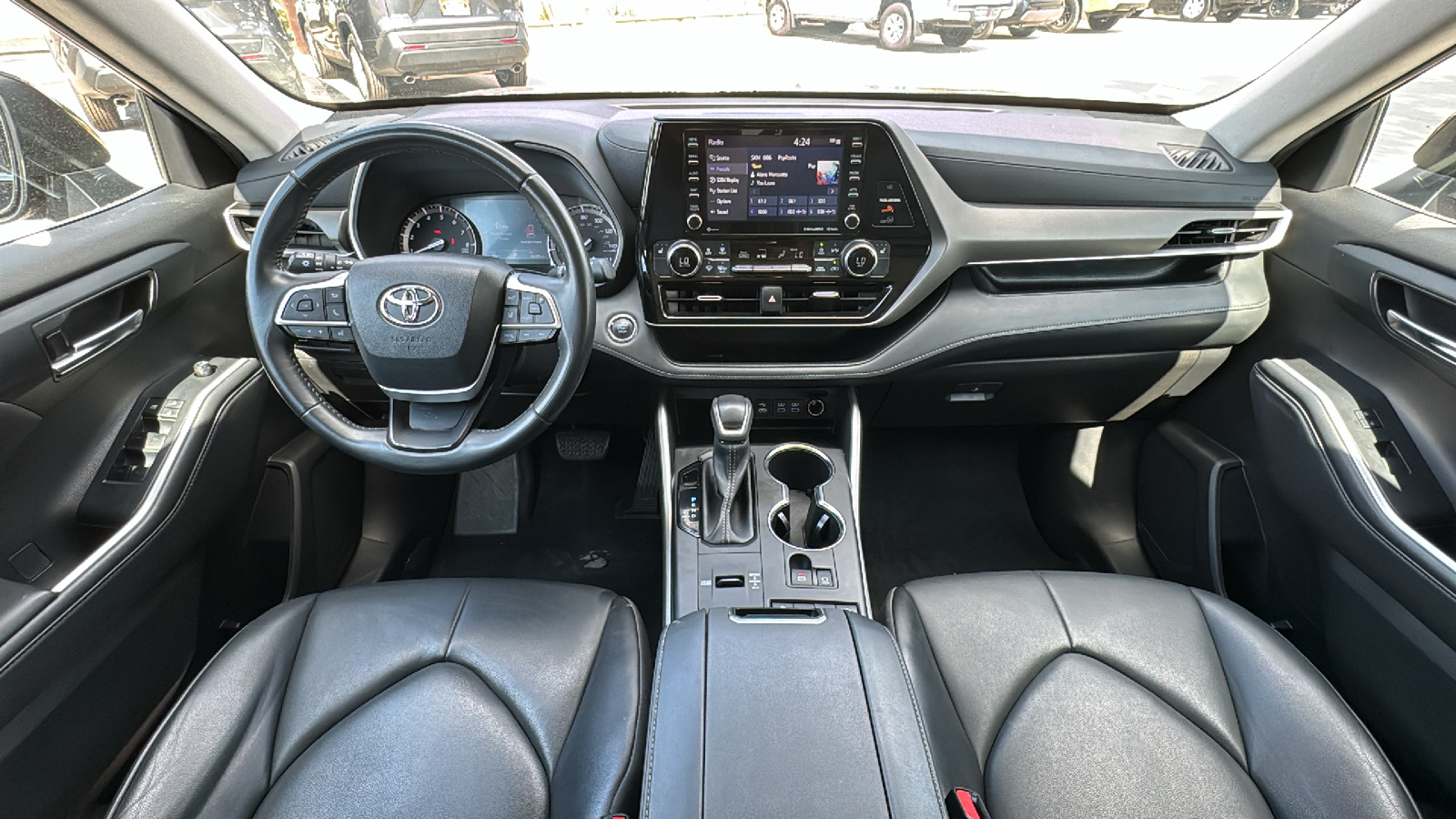 2022 Toyota Highlander XLE 20