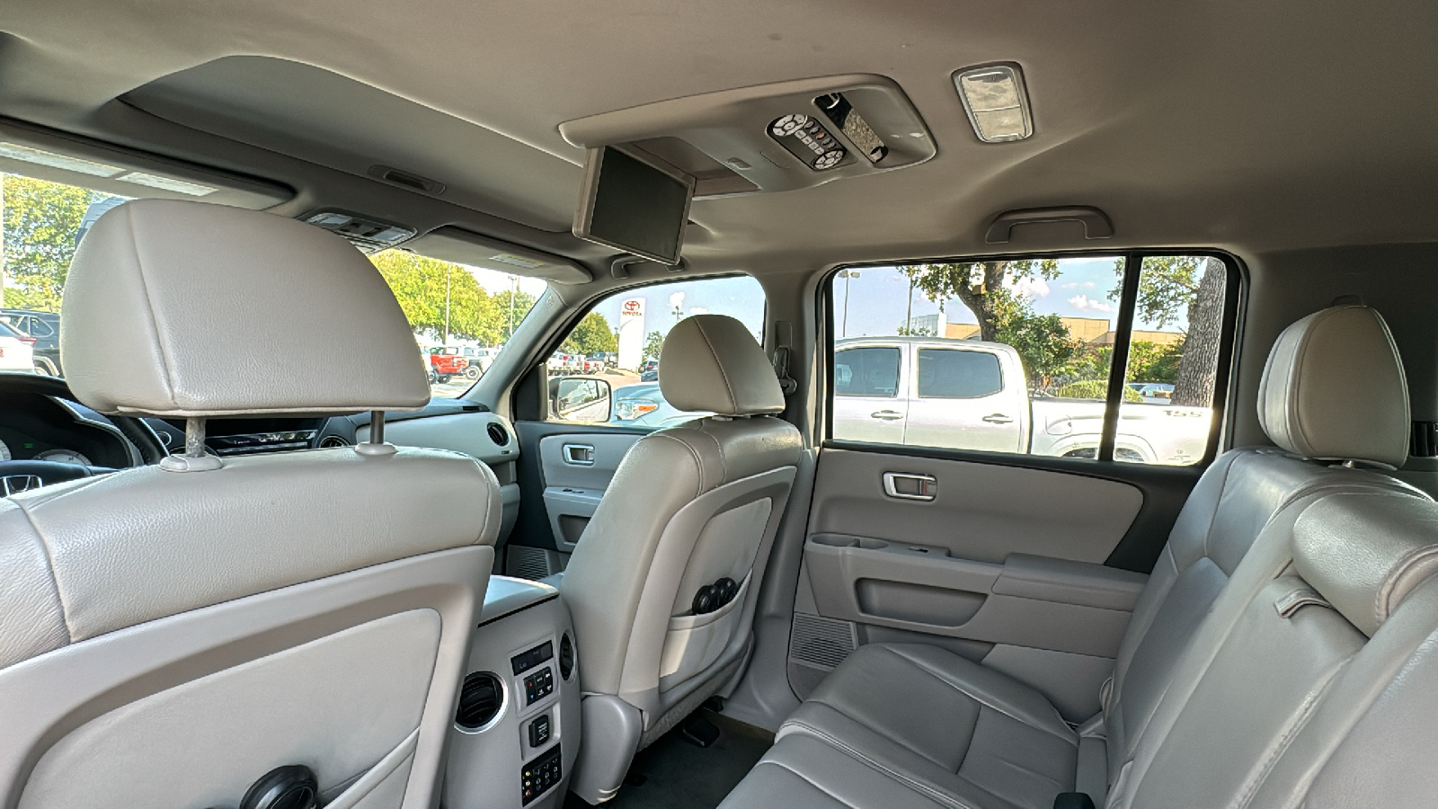 2015 Honda Pilot EX-L 19