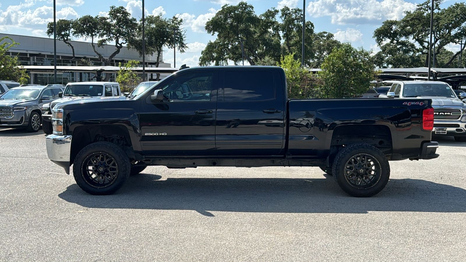 2016 Chevrolet Silverado 2500HD LT 4