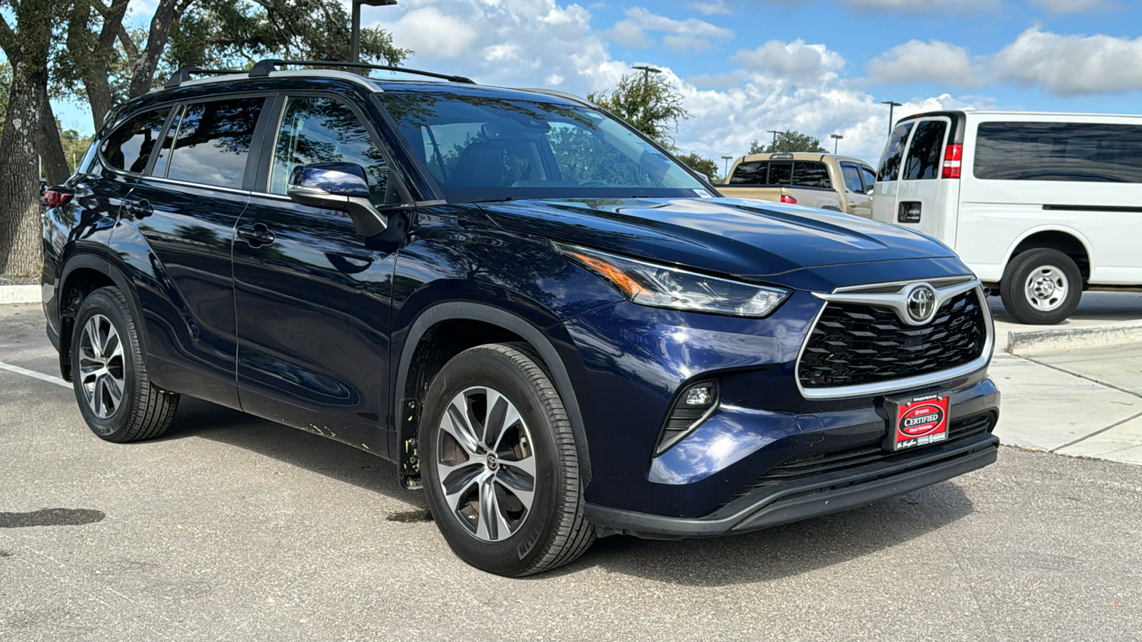 2023 Toyota Highlander XLE 37