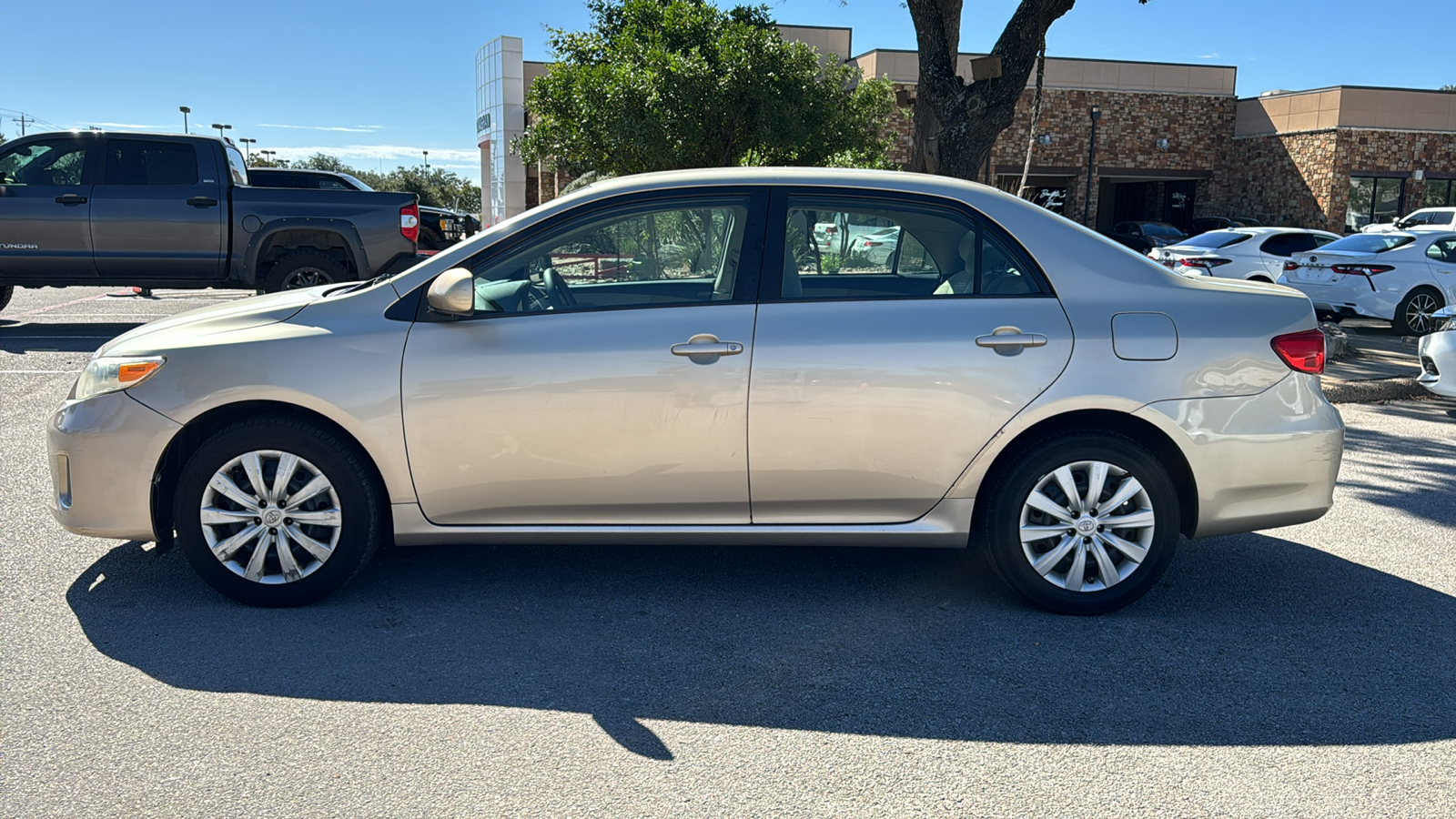 2012 Toyota Corolla LE 4