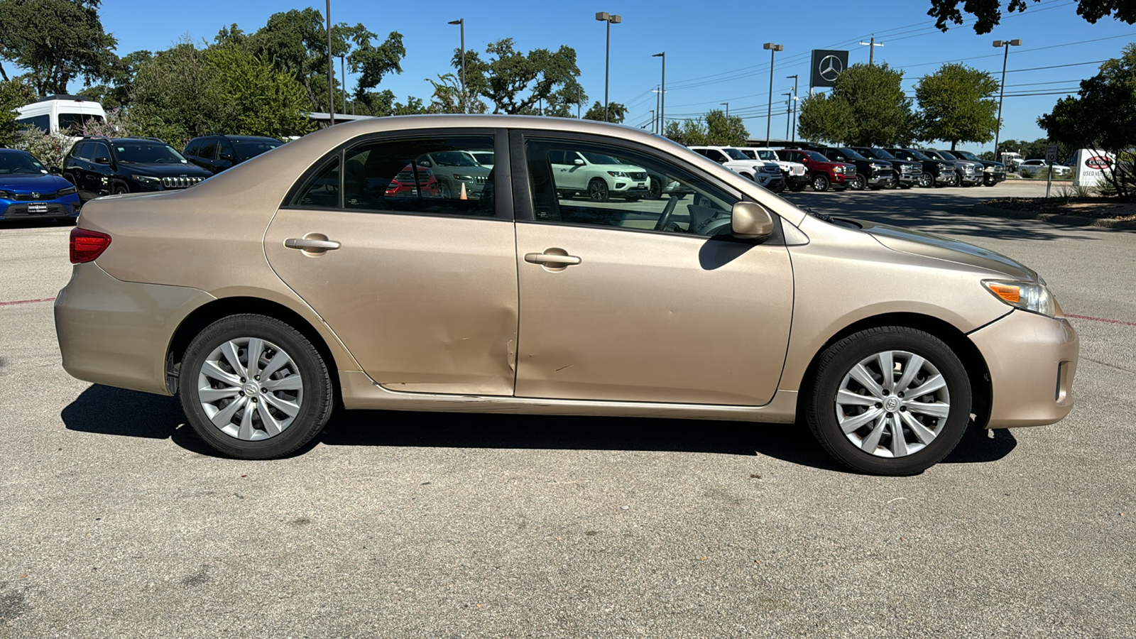 2012 Toyota Corolla LE 8