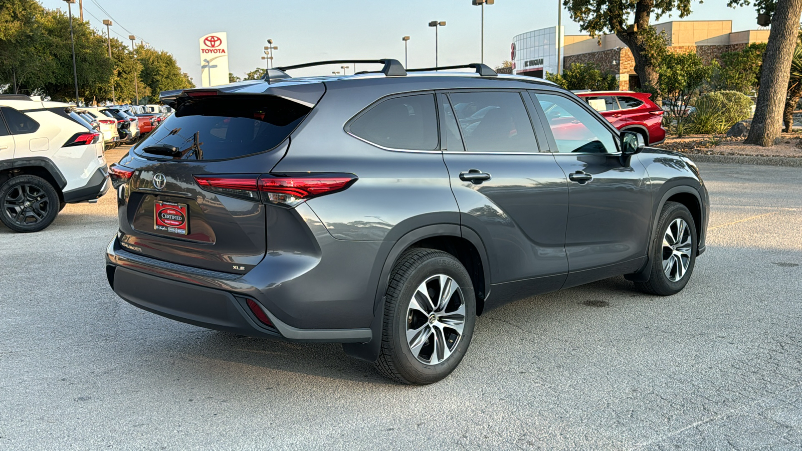 2021 Toyota Highlander XLE 7