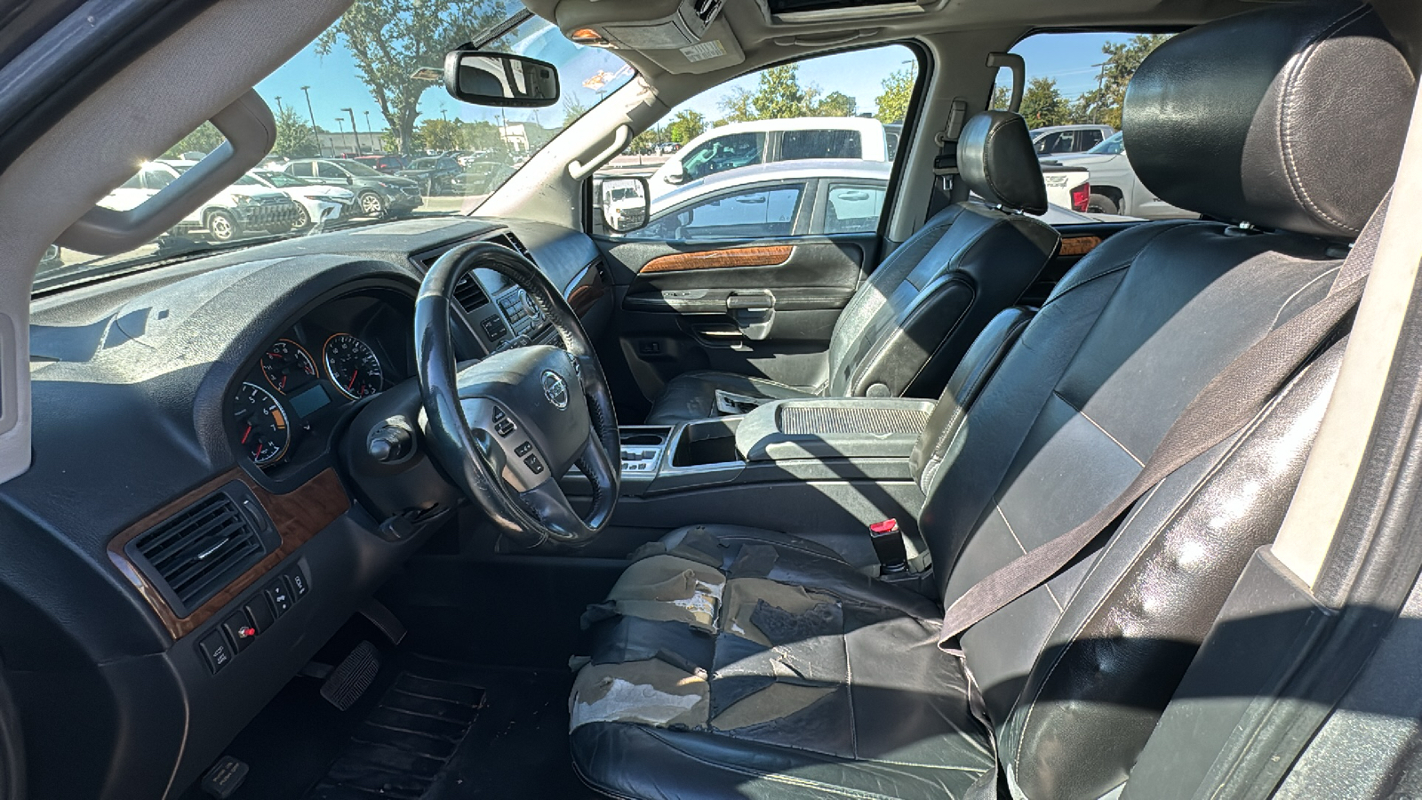 2014 Nissan Armada SL 7