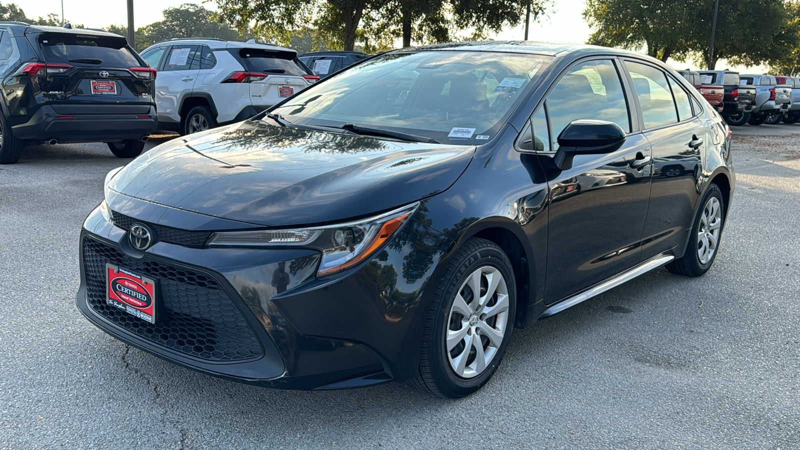 2021 Toyota Corolla LE 3