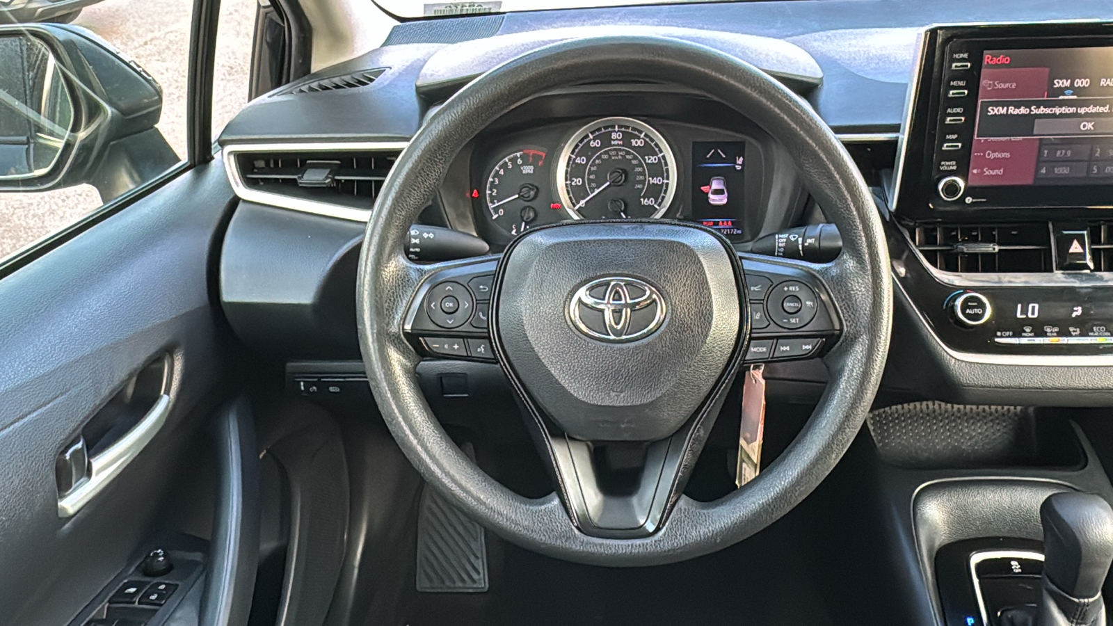 2021 Toyota Corolla LE 27