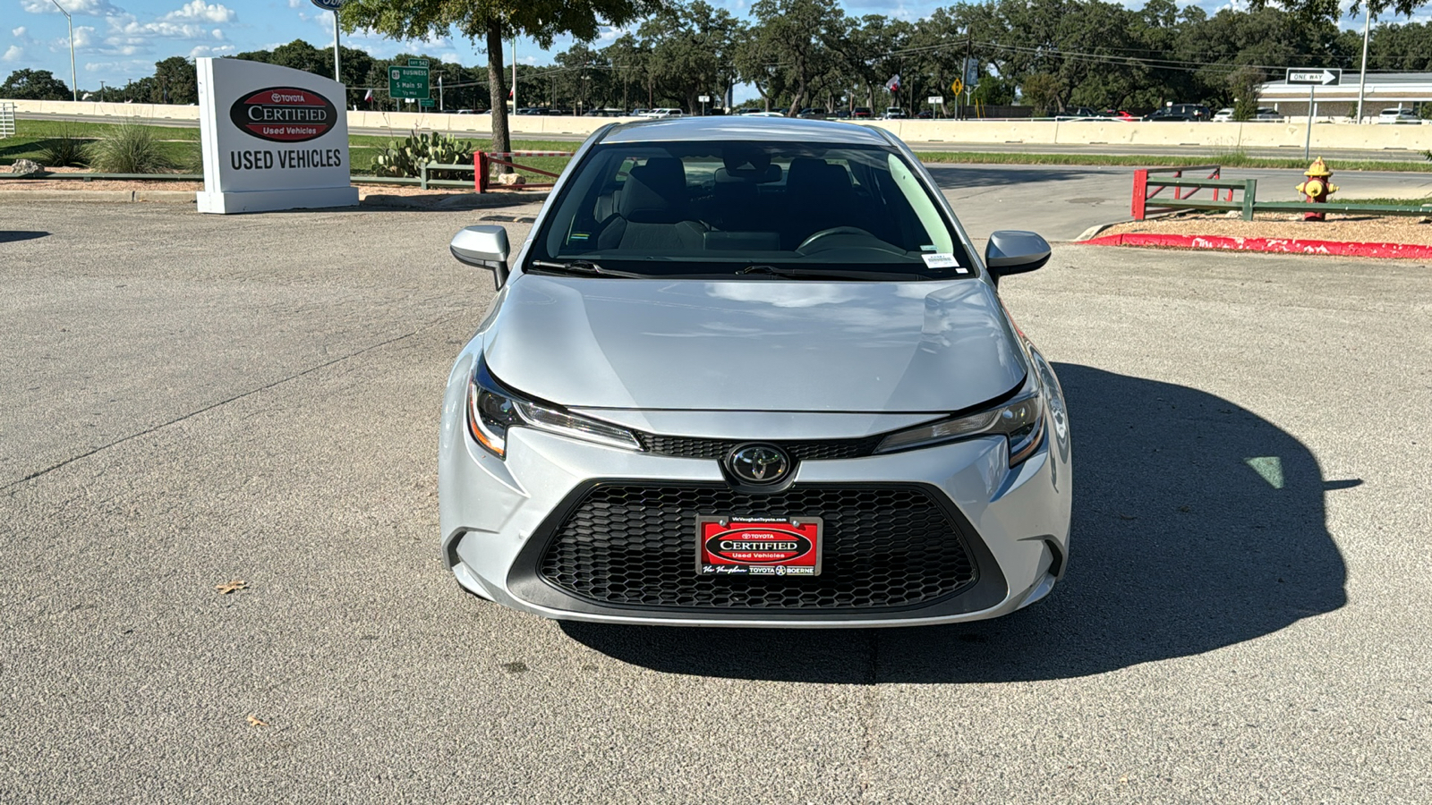 2022 Toyota Corolla LE 2